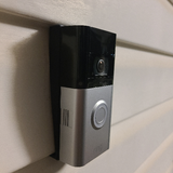 Ring Video Doorbell, Batterie-Türklingel Pro und Plus, 4, 3, 3 PLUS, 2. Generation, 2020, SPEZIELLE HALTERUNG für 5-Zoll-Standard-Vinylverkleidung [5 Farben]